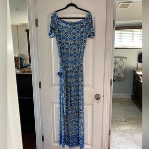 Beautiful off the shoulder jumper